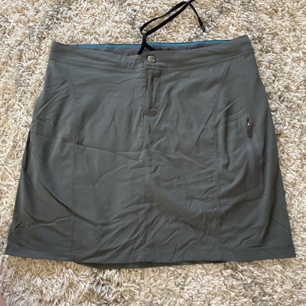 Columbia Omni-Shield Hiking Skort Womens 10 Gray Outdoor Active Skirt